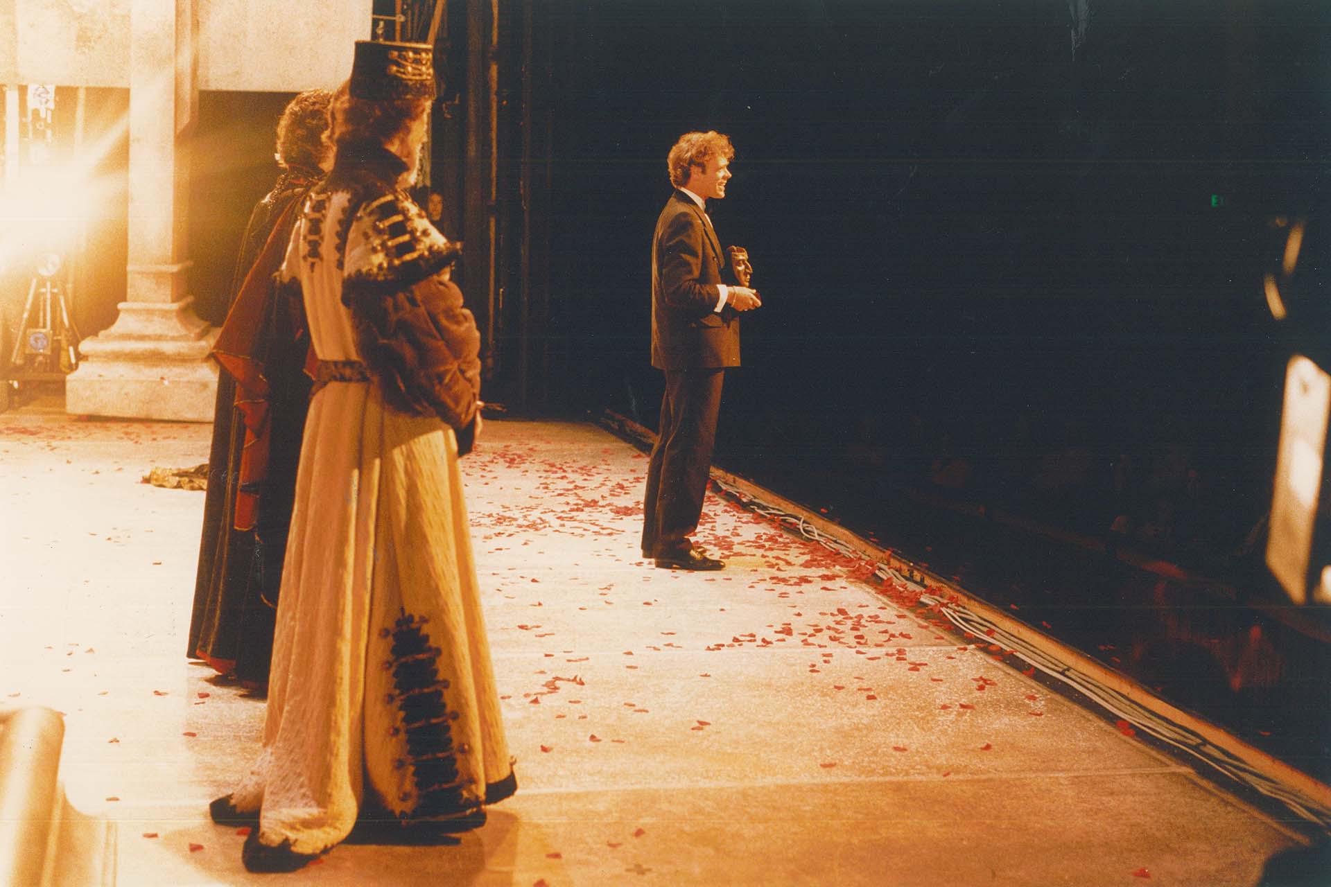 Gable receiving Manchester Evening News award for Romeo &amp; Juliet