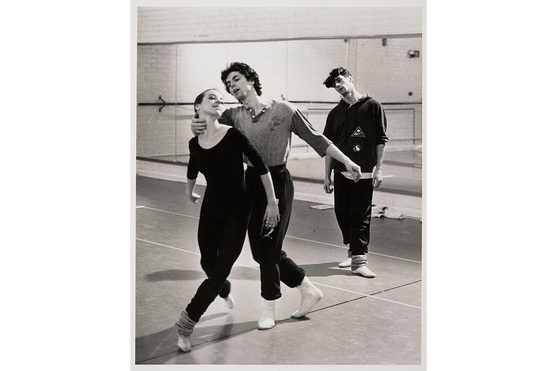 Jane Regan and William Walker rehearse their roles os Juliet and Romeo while choreographer Massimo Moricone watches.