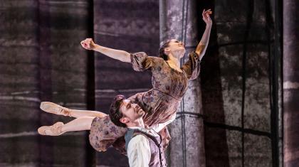 Mr Rochester lifts Jane, she is on his shoulder, her legs pointed behind them, her back arched and her head thrown back in ecstacy